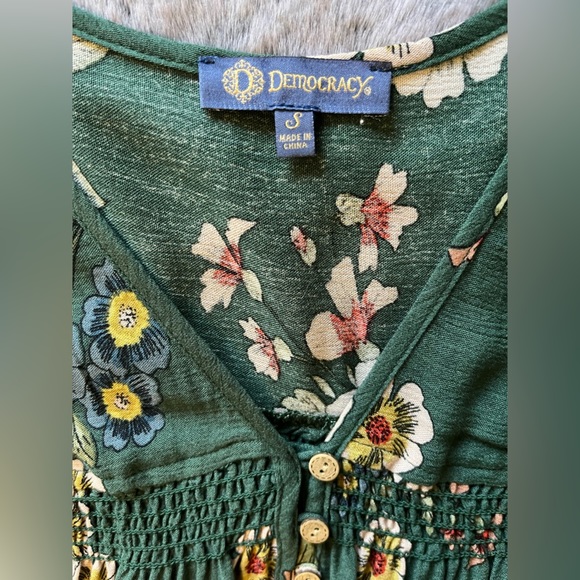 Democracy Green Blue Floral Sleeveless Tank Top Size Small EUC Boho - Picture 12 of 12